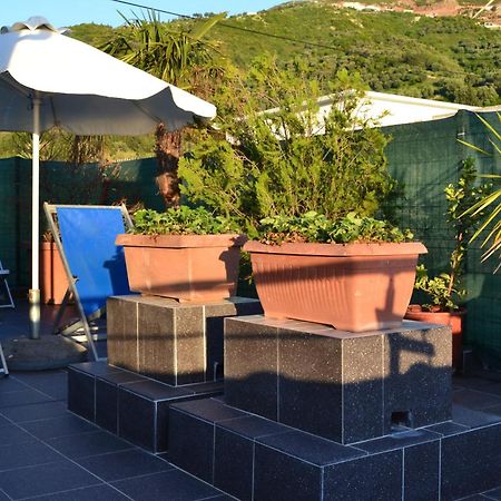Seaview Penthouse Terrace & Garage Apartment Vlore Bagian luar foto
