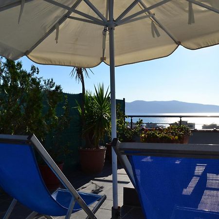 Seaview Penthouse Terrace & Garage Apartment Vlore Bagian luar foto