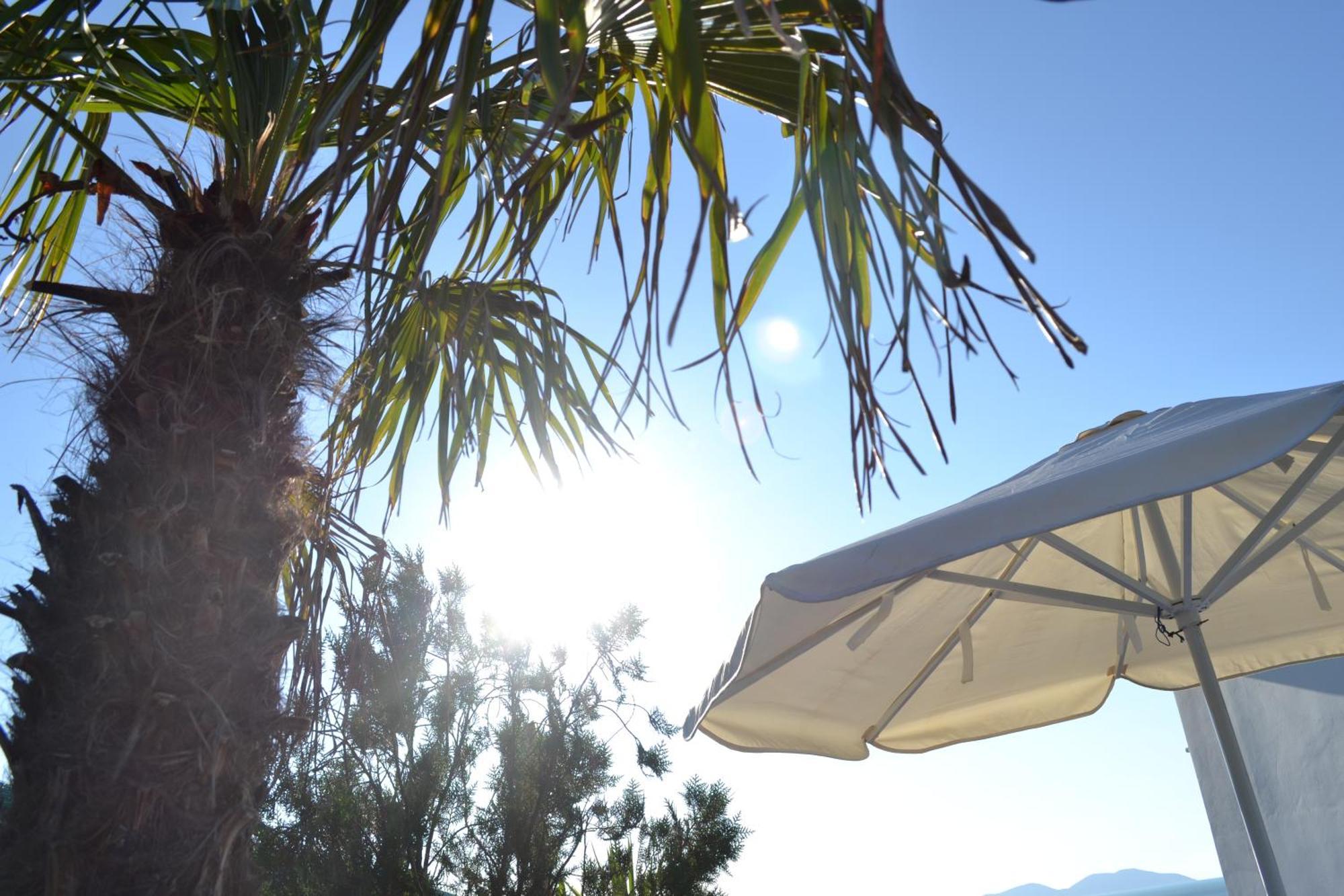Seaview Penthouse Terrace & Garage Apartment Vlore Bagian luar foto